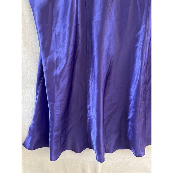 Intimate Moments Satin Nightgown Size 26 Purple Chemise Silky USA Vintage NOS - Picture 6 of 11